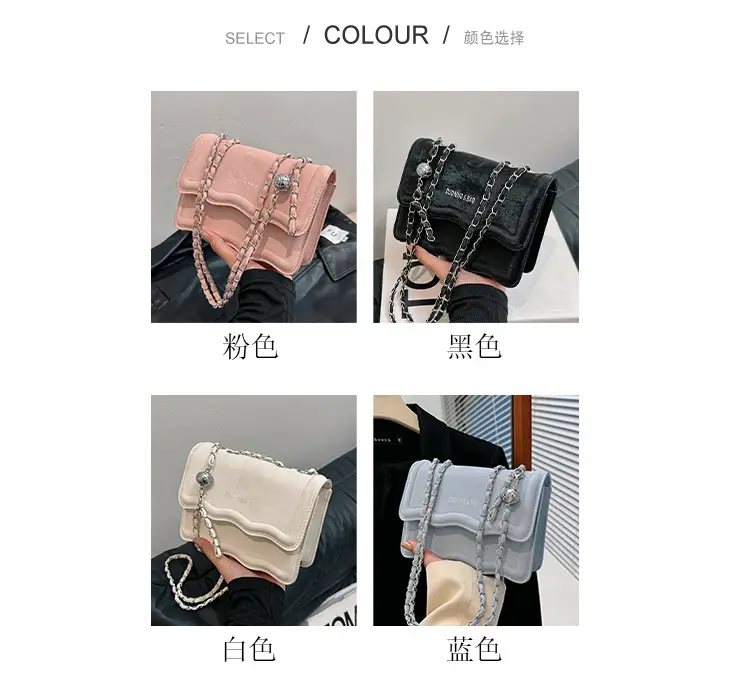 Black Retro Chain Shoulder Bag for Women — feature 3