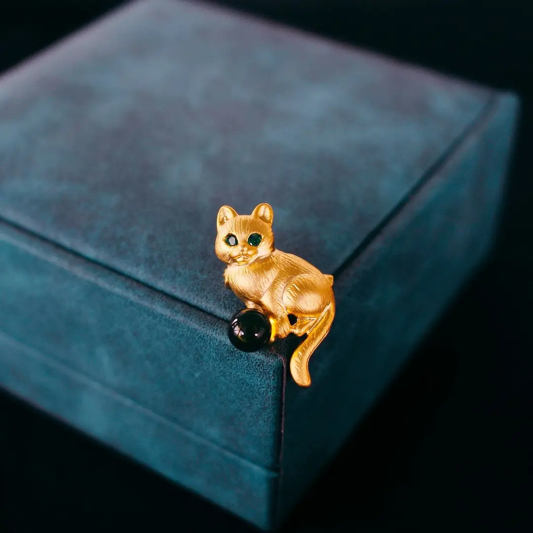 Cute Fox Amber Brooch with Green Stone - Image 7