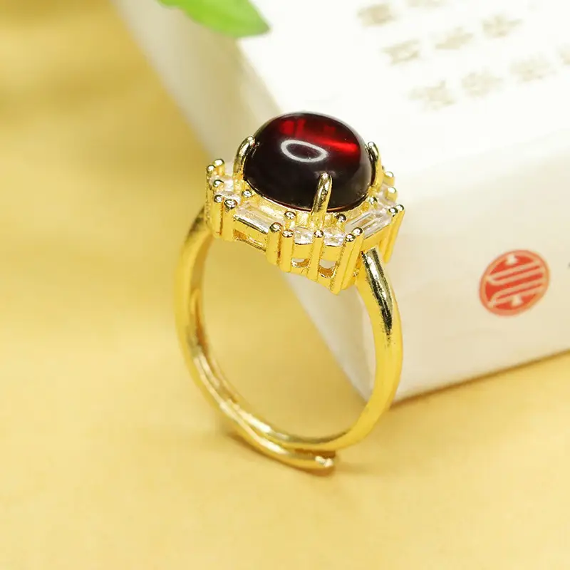 Vintage Gold Amber Ring for Women - Image 3