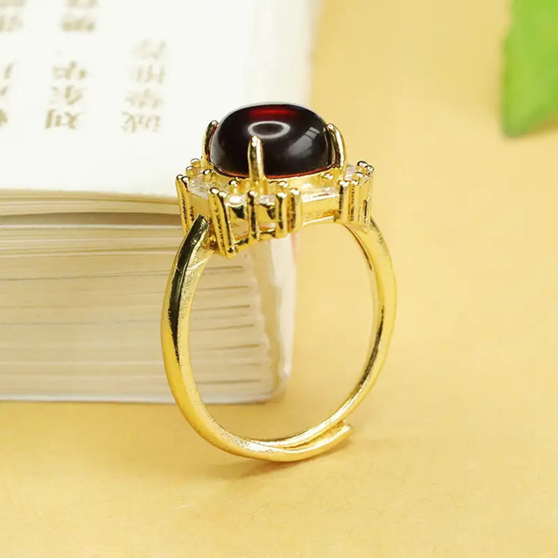 Vintage Gold Amber Ring for Women - Image 4