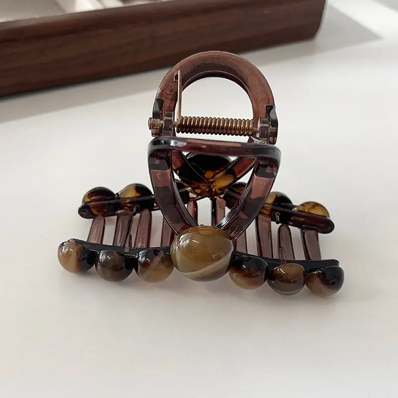 Retro Bead Hairpin with Shark Clip Design - Image 2