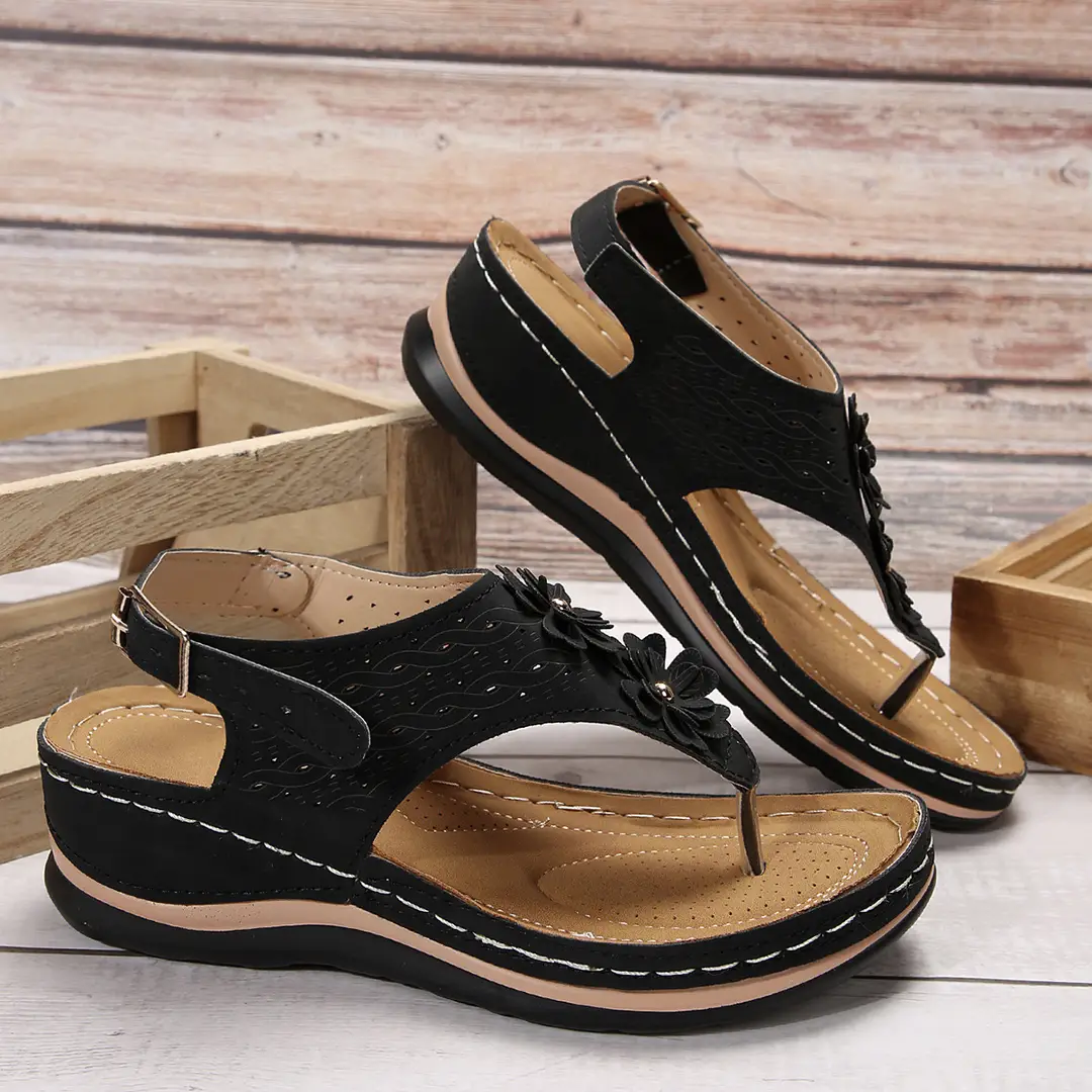 Outer size cross-border summer flip flops flower muffin bottom slippers plus size casual women's rubber sandals buckle sandals — feature 16