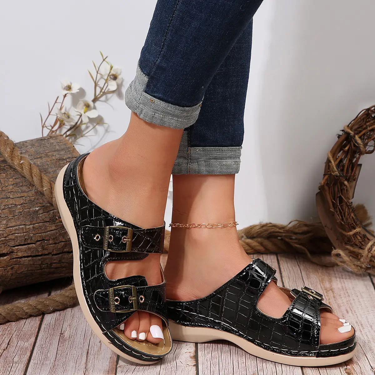 Women Plaid Hollow Metal Sandals 2024 Summer — feature 28