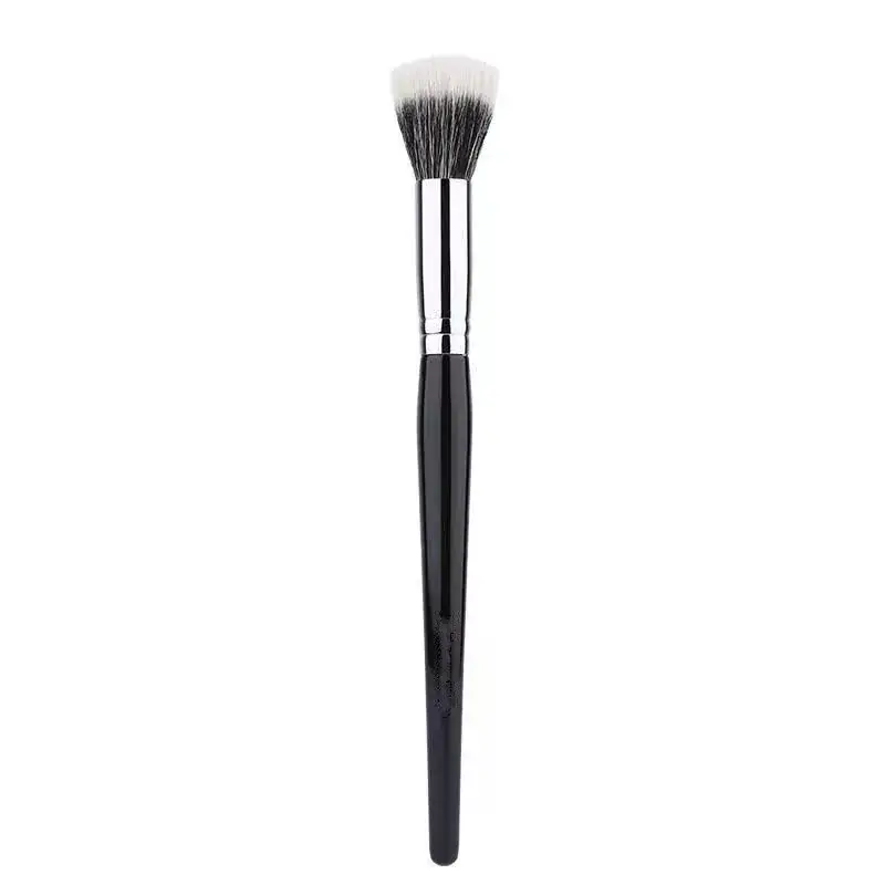 Blush Brush for Blush, Highlighter & Nose Shadow in Black - Image 9
