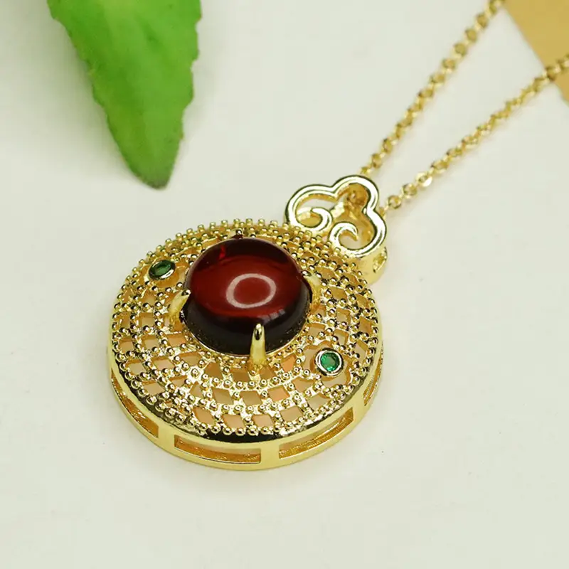 Aiyu Natural Amber Pendant Necklace for Women — feature 9