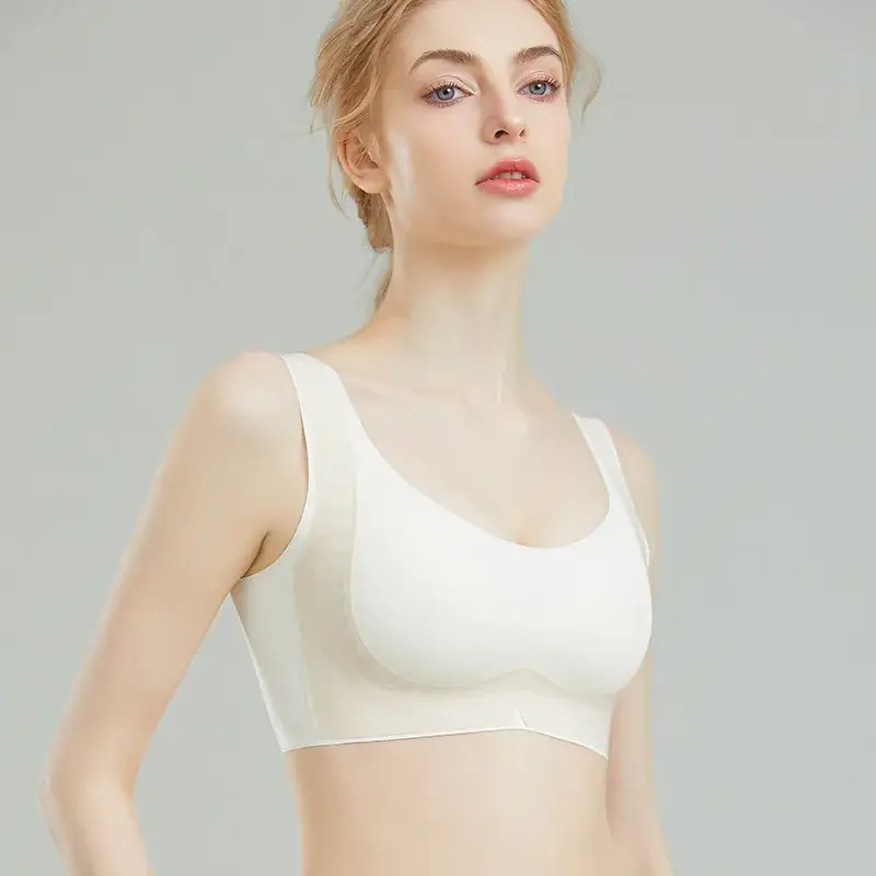 2024 Black Push Up Seamless Sports Bra - Image 4