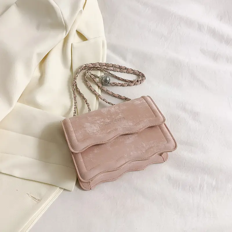 Elegant Pink Chain Shoulder Bag for Women 2024 - Image 3