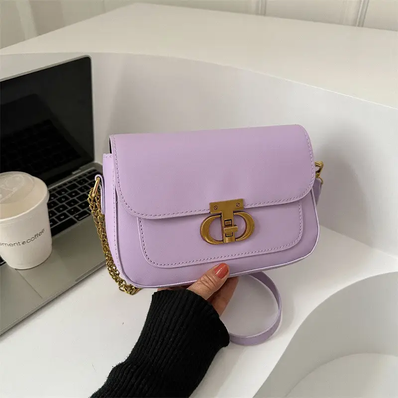 Retro Lock Blue Chain Crossbody Bag - Image 10
