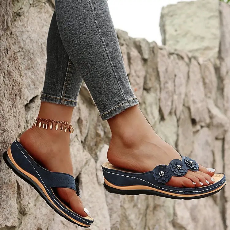 Women's 2022 Pink Floral Thong Sandals - Image 9