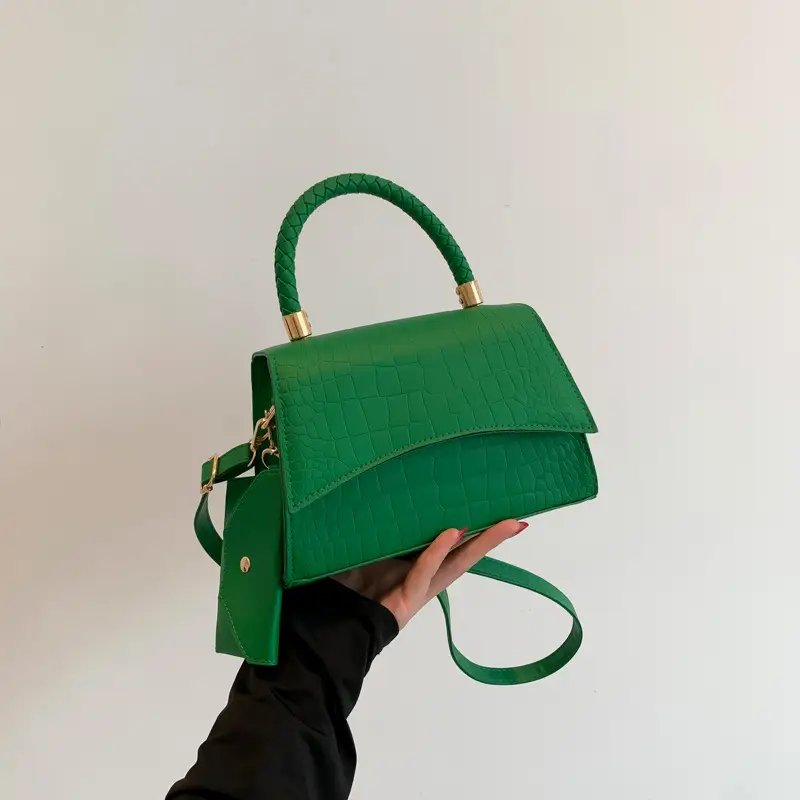 Pink Textured Shoulder Bag for Women 2024 - Image 5