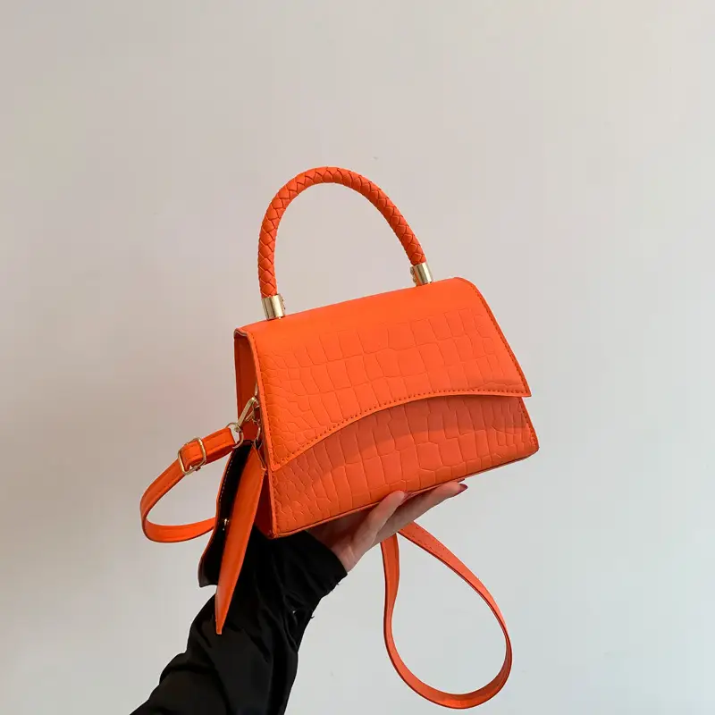 Pink Textured Shoulder Bag for Women 2024 - Image 7