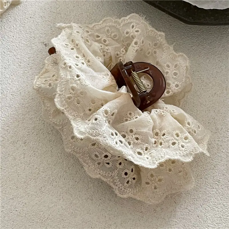 Lace Hair Updo Clip with Fresh Ball Head