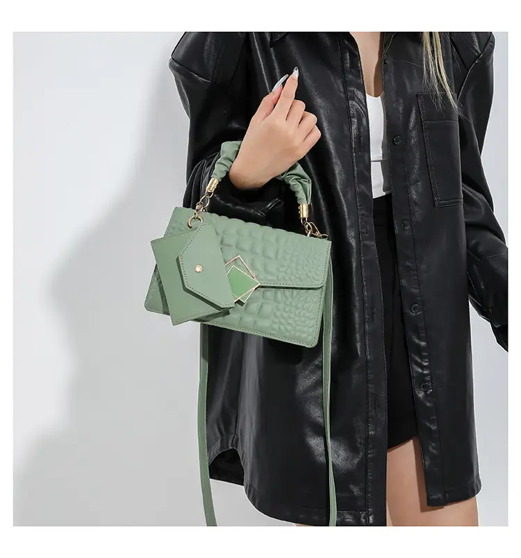 Women Korean Style White Quilted Shoulder Bag 2024 — feature 15