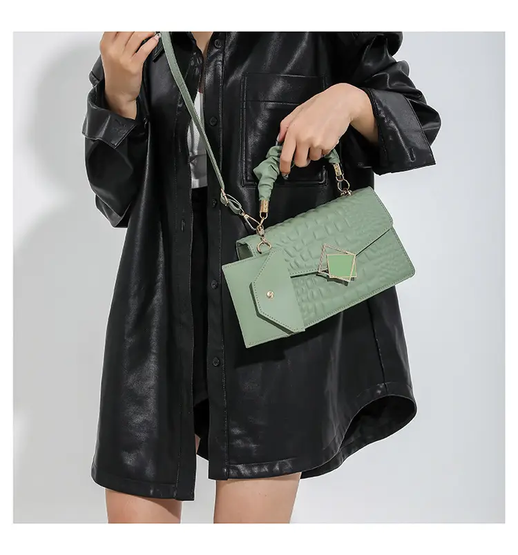 Women Korean Style White Quilted Shoulder Bag 2024 — feature 16