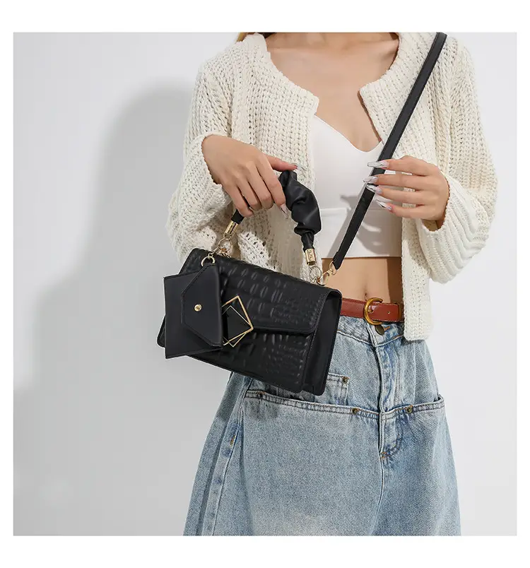 Women Korean Style White Quilted Shoulder Bag 2024 — feature 22