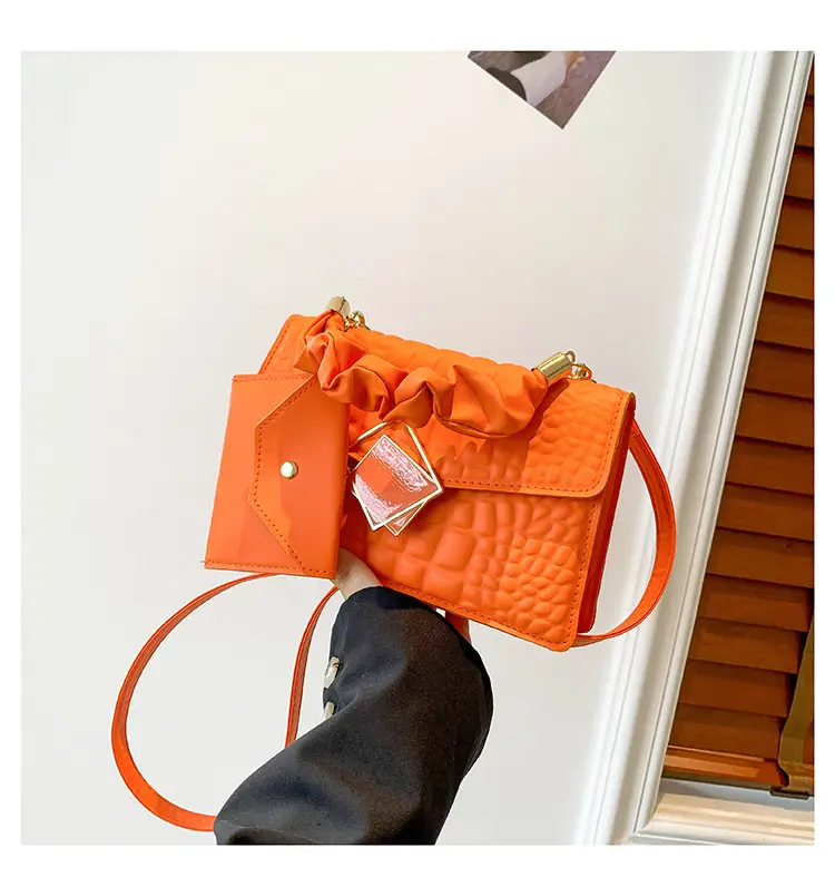 Women Korean Style White Quilted Shoulder Bag 2024 — feature 33