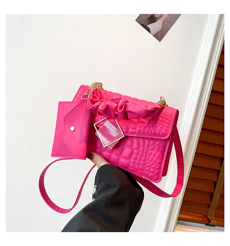 Women Korean Style White Quilted Shoulder Bag 2024 — feature 34