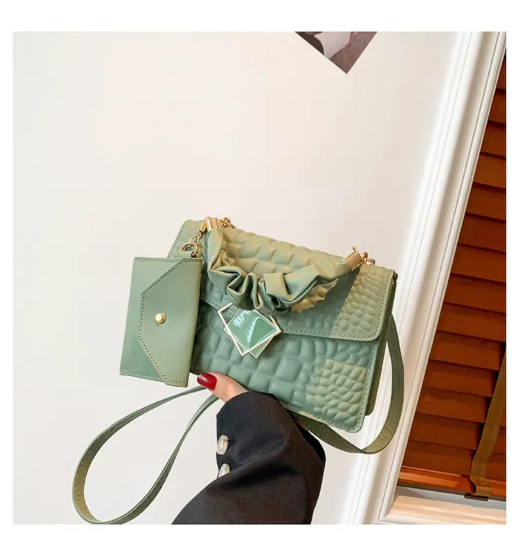 Women Korean Style White Quilted Shoulder Bag 2024 — feature 35