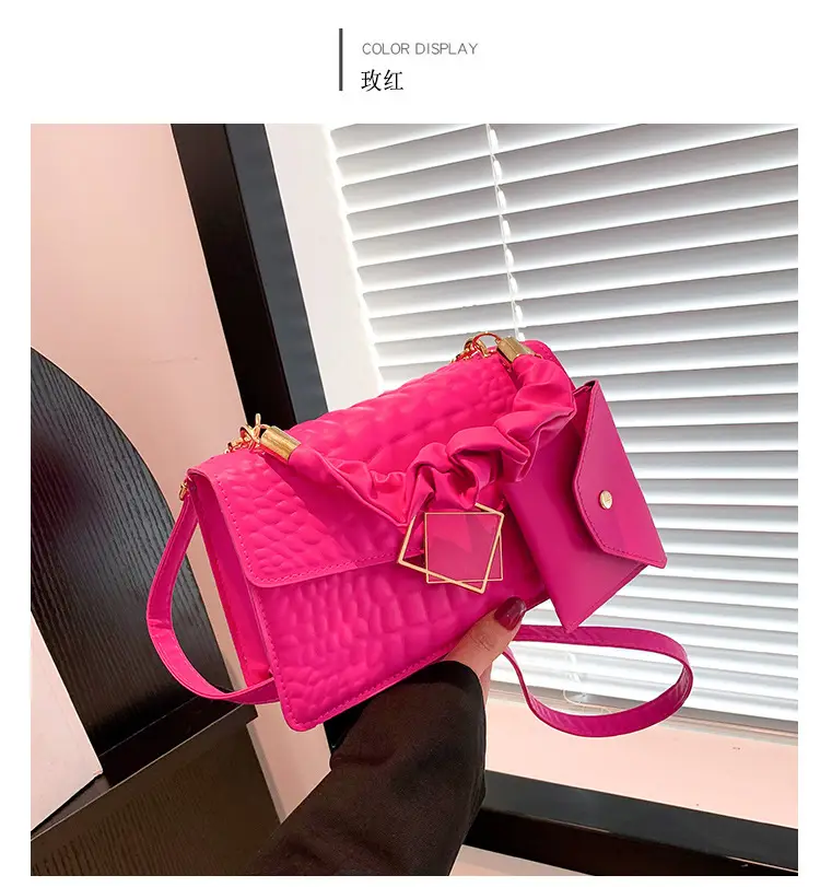 Women Korean Style White Quilted Shoulder Bag 2024 — feature 42