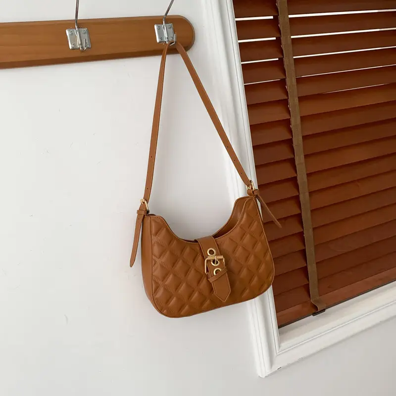 Green Rhombus Embroidery Shoulder Bag for Women - Image 4