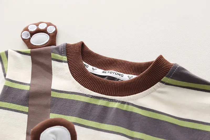 2024 Boys Bear Print Striped T-Shirt Shorts Set — feature 5