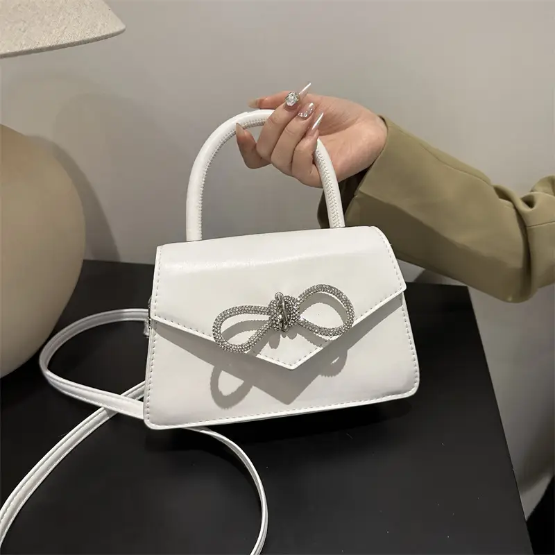 Green Square Shoulder Messenger Bag for Women - Image 9