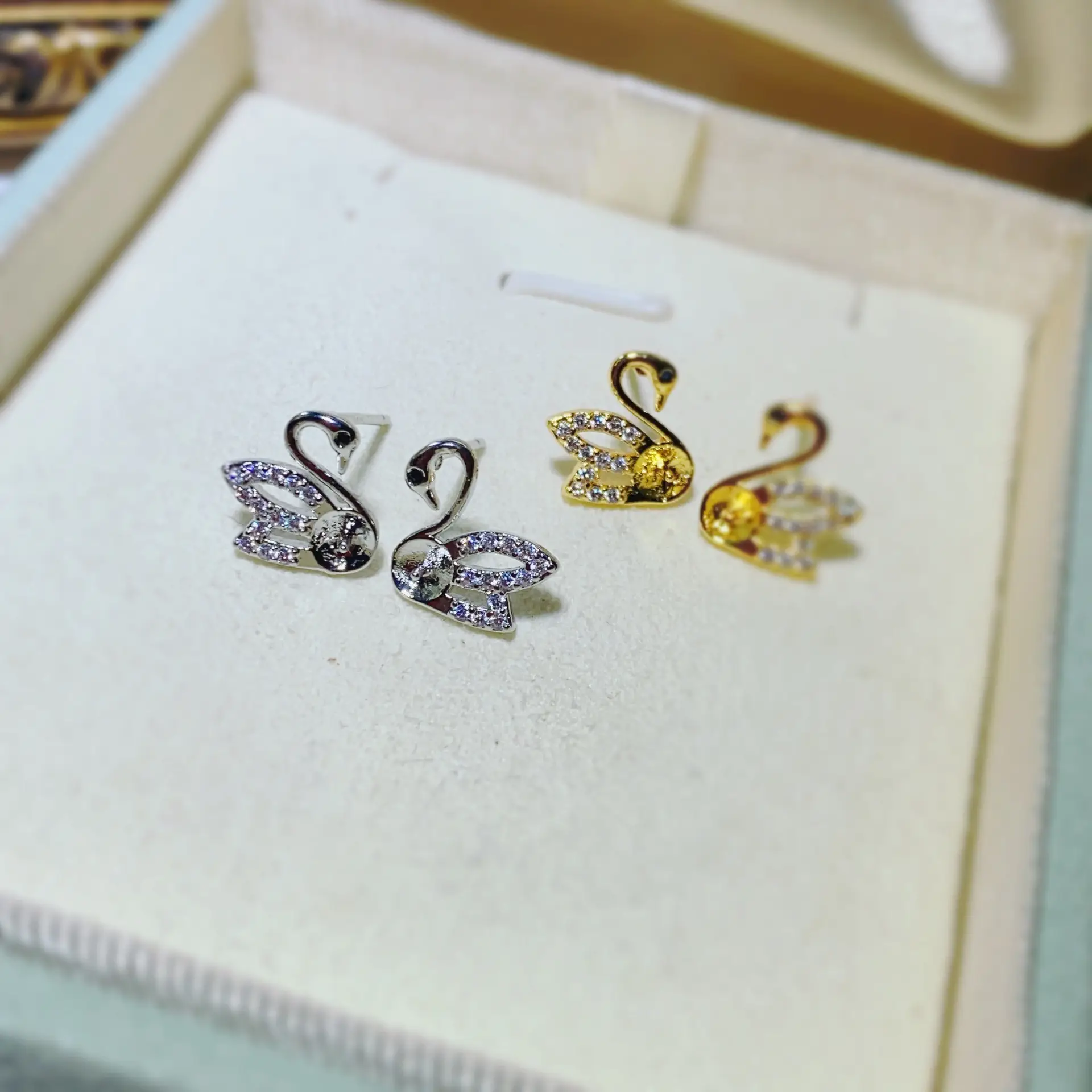 S925 Gold Plated Little Swan Earrings with Pearl & Micro Zircon — feature 10