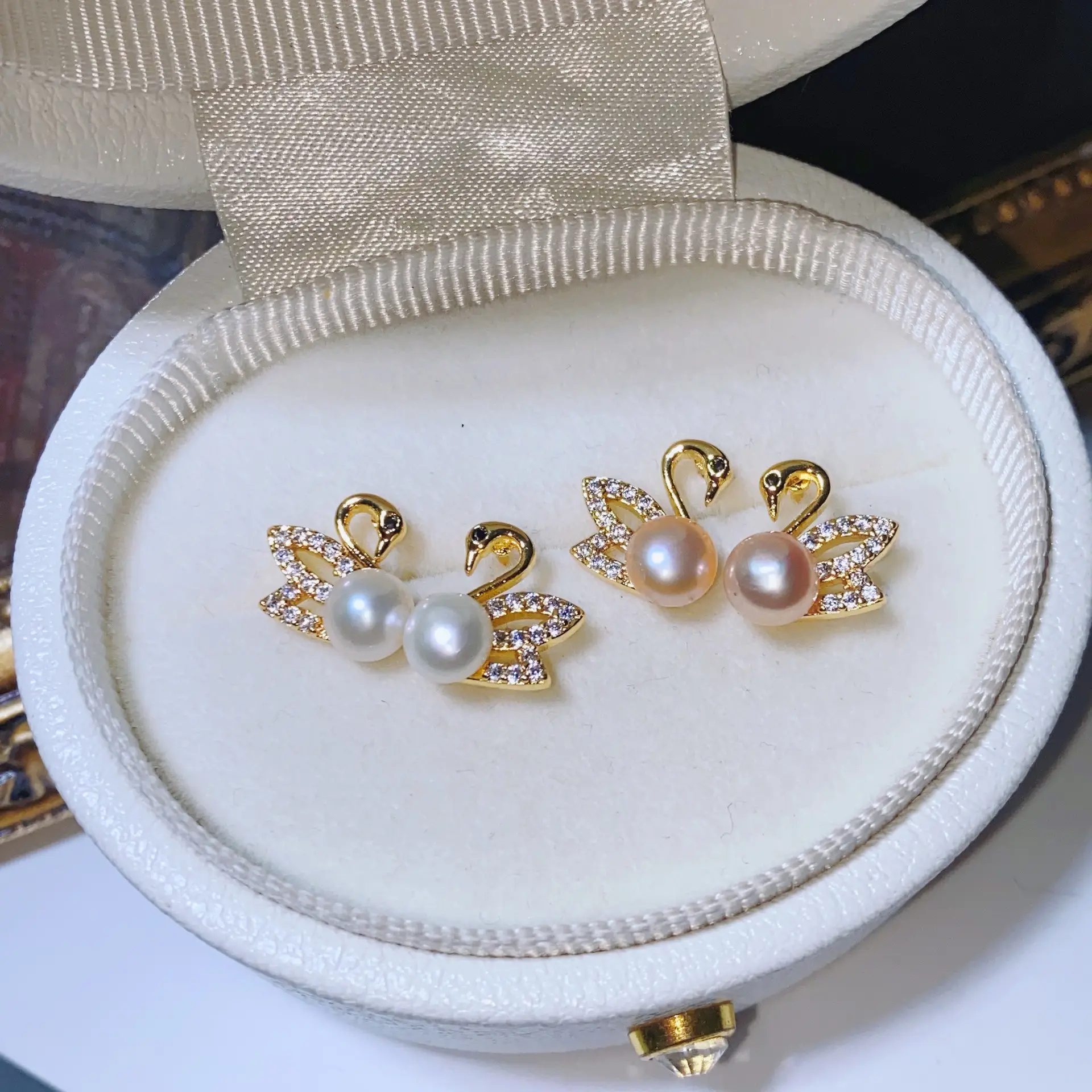 S925 Gold Plated Little Swan Earrings with Pearl & Micro Zircon — feature 9
