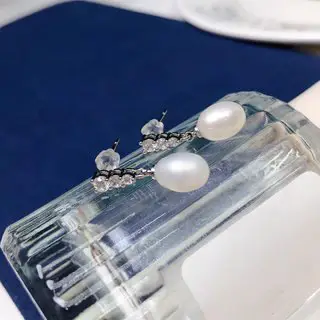 Freshwater Pearl Earrings Niche Design Silver — feature 10