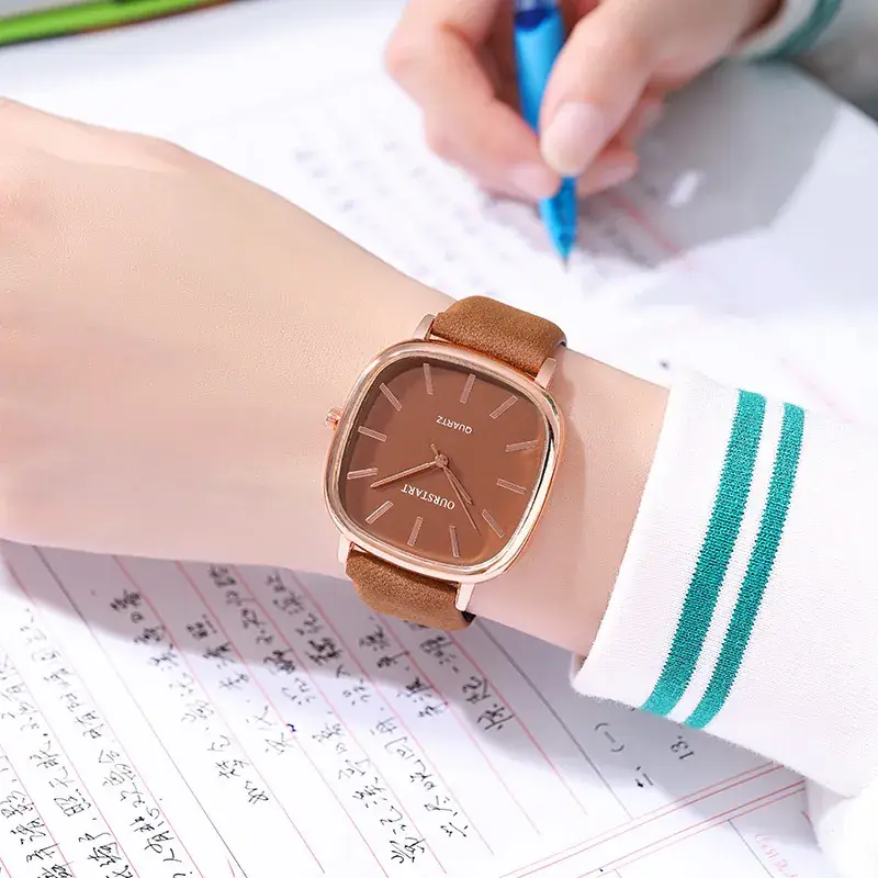 Unisex Casual Watch with Frosted Belt & Roman Scale - Image 6