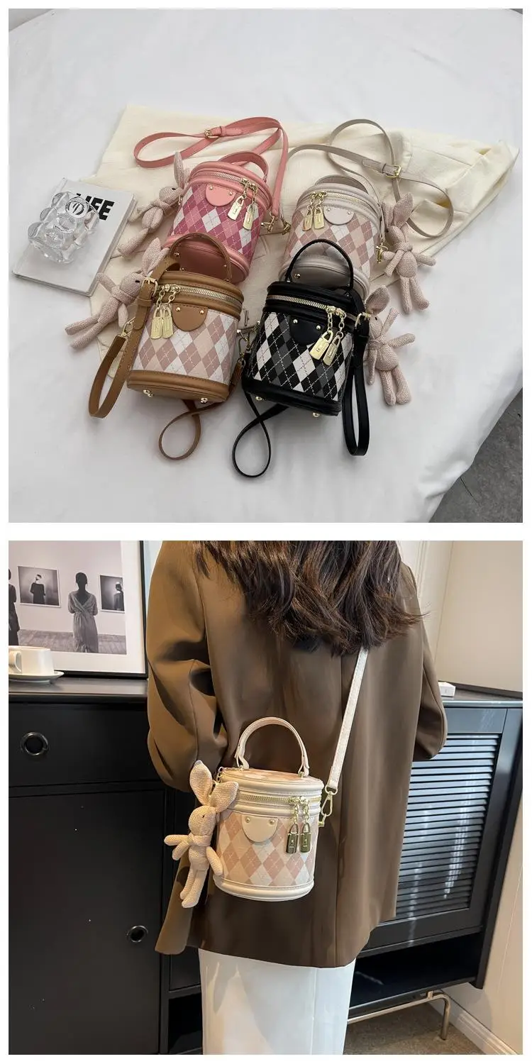 New Girl's Rhombus Shoulder Bag with Bunny Decor — feature 6