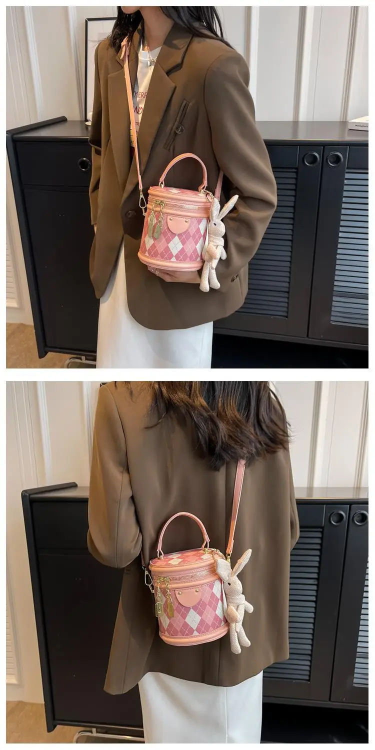 New Girl's Rhombus Shoulder Bag with Bunny Decor — feature 9