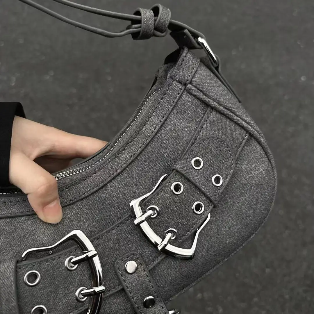 Grey Spicy Heart Embroidered Shoulder Bag for Women - Image 3