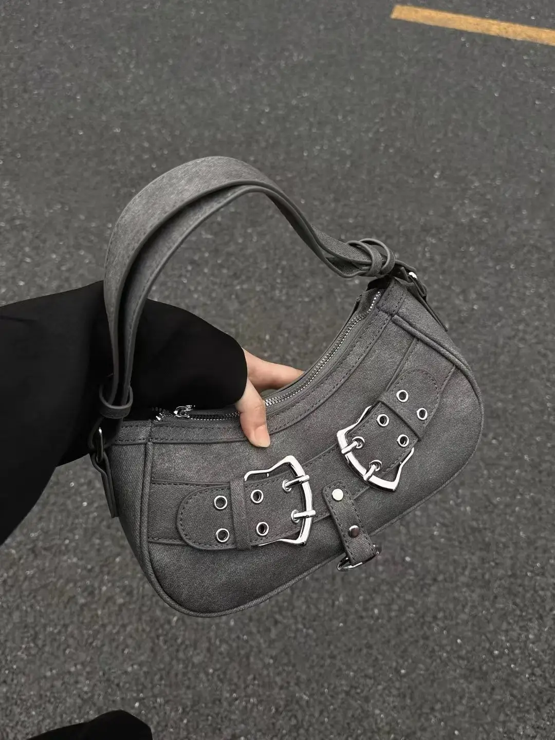 Grey Spicy Heart Embroidered Shoulder Bag for Women — feature 11