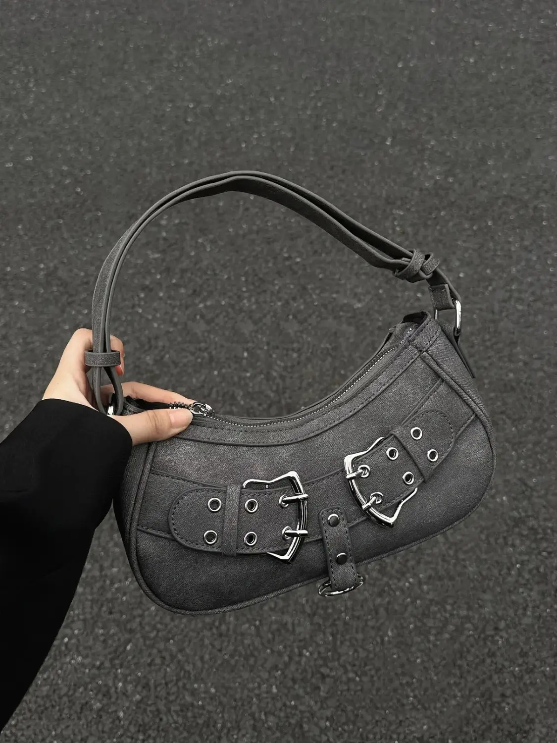 Grey Spicy Heart Embroidered Shoulder Bag for Women — feature 13