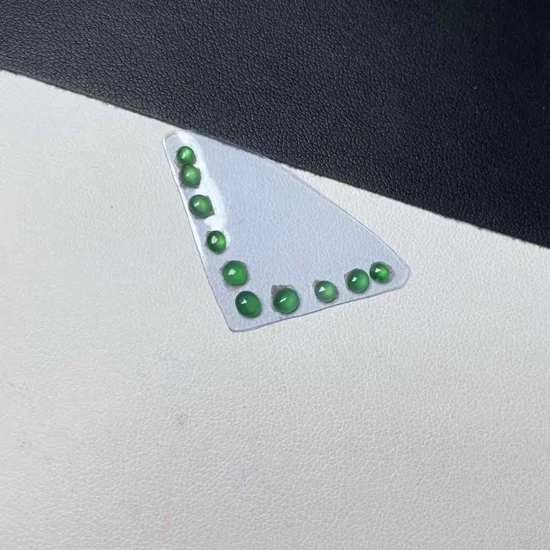 Natural Jadeite Ring Face Green Hair Green — feature 11