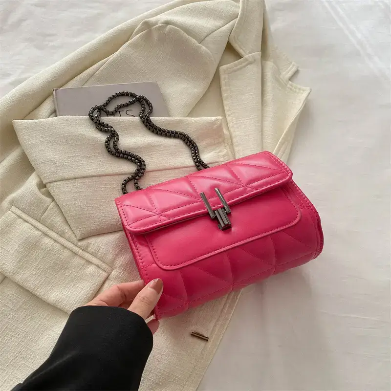 Women Rhombic Chain Shoulder Bag Pink Small Crossbody Phone Bag