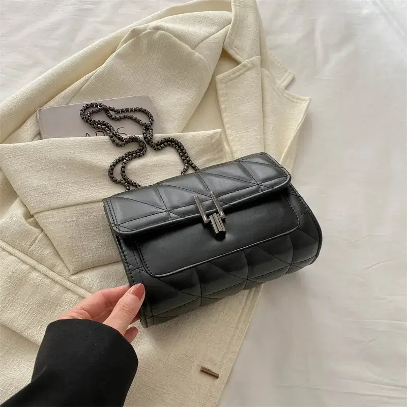 Women Rhombic Chain Shoulder Bag Pink Small Crossbody Phone Bag