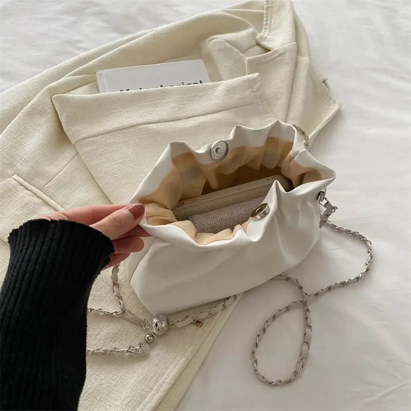 Women's Chain Shoulder Messenger Bag Cream White 2024 - Image 8