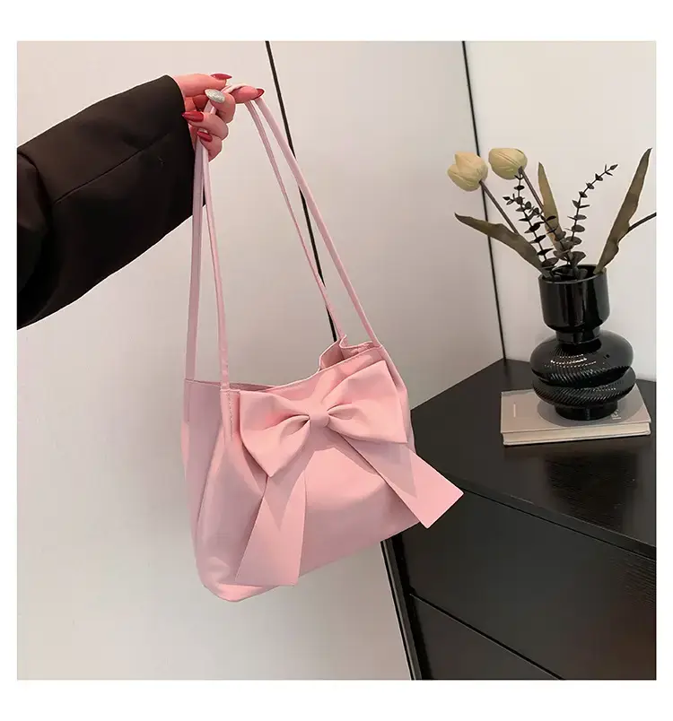 Black Bow Shoulder Bag for Women Spring 2024 — feature 23