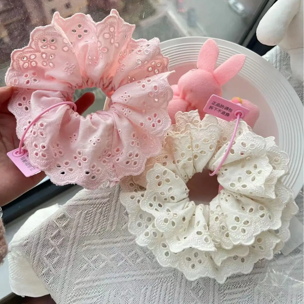 White Lace Hair Scrunchie with Pink Clamp