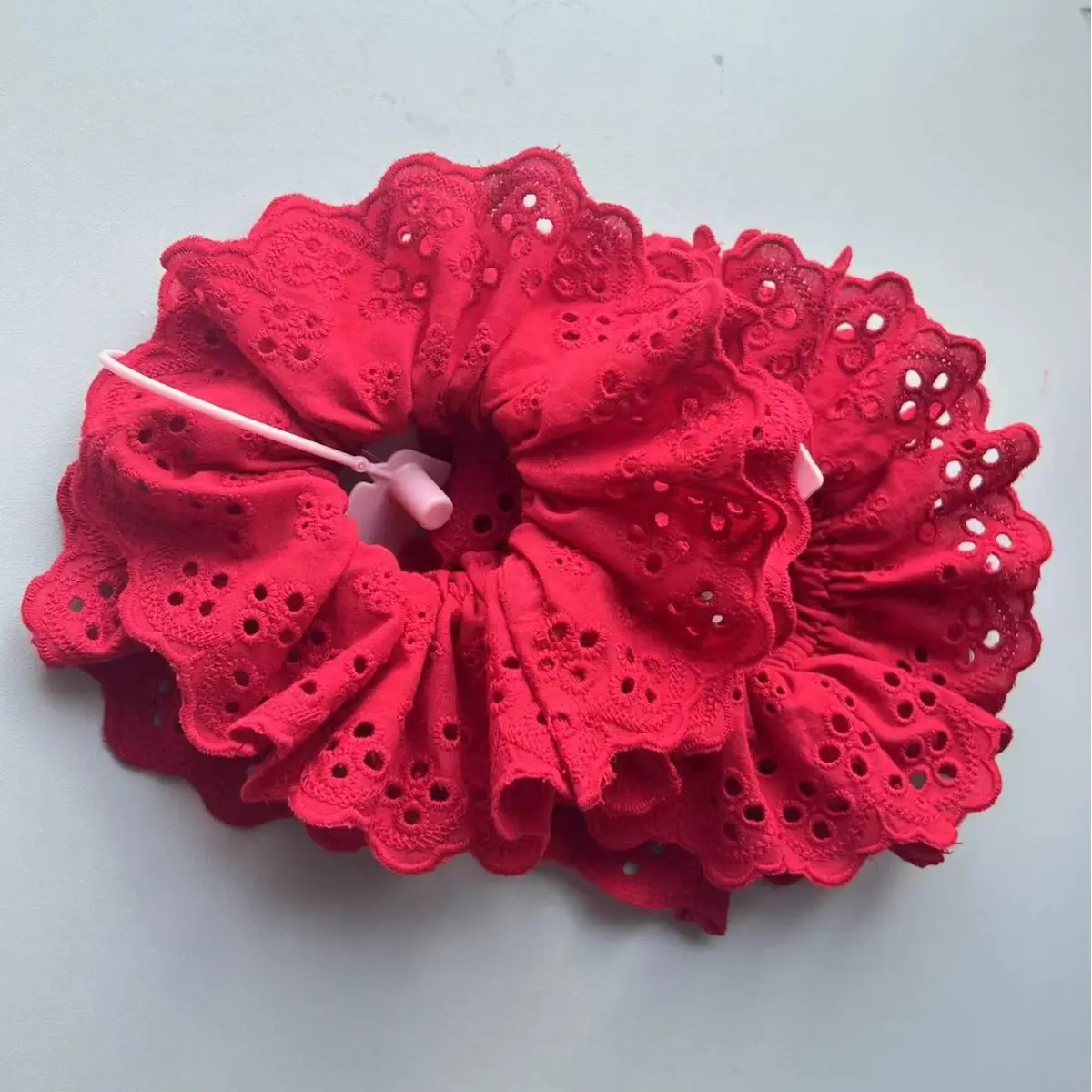 White Lace Hair Scrunchie with Pink Clamp