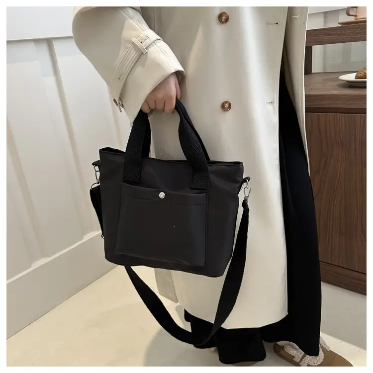 2024 Black Korean Casual Shoulder Messenger Bag — feature 10
