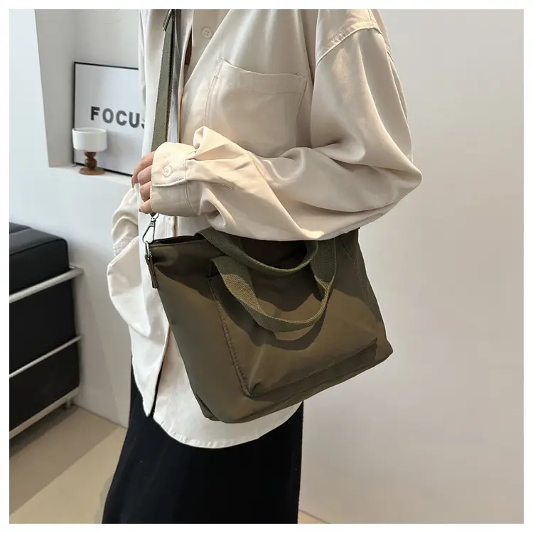 2024 Black Korean Casual Shoulder Messenger Bag — feature 20