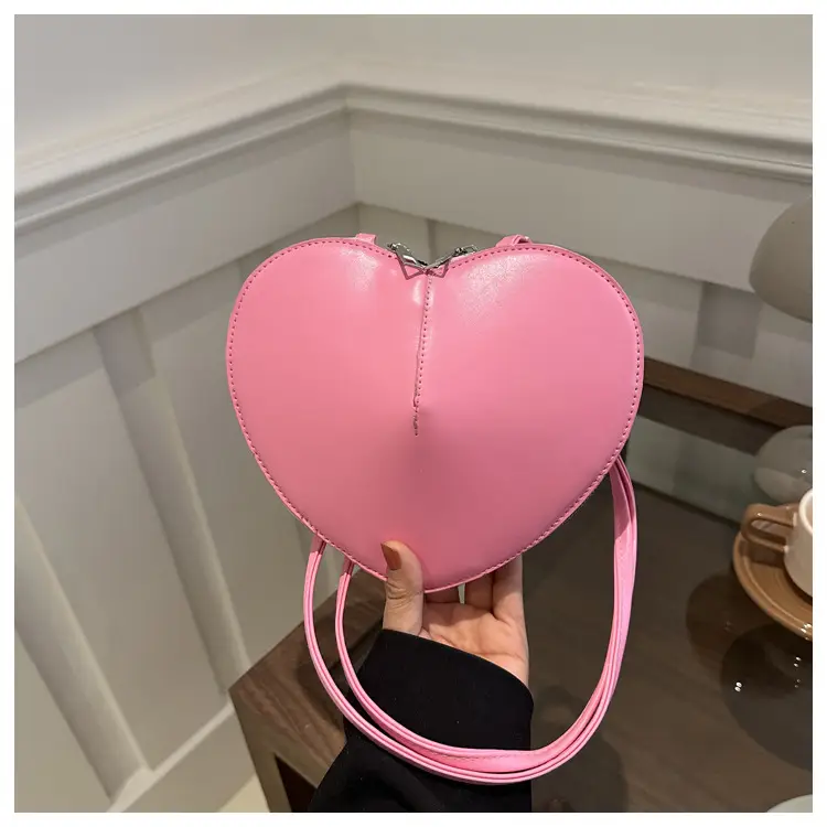 Heart Shape Black Underarm Bag for Women — feature 14