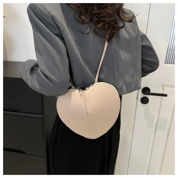 Heart Shape Black Underarm Bag for Women — feature 30