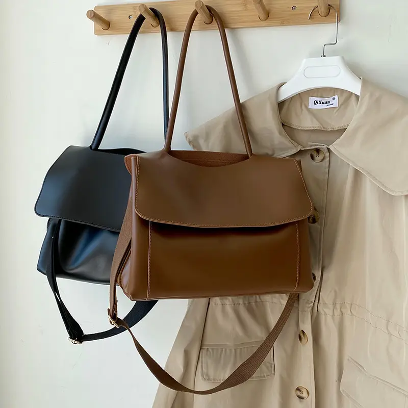 Women Retro Brown Large Shoulder Bag 2025 — feature 1