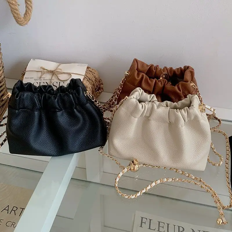 Trendy Women's Textured Chain Shoulder Bag New 2026 - Image 3