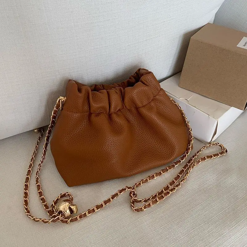 Trendy Women's Textured Chain Shoulder Bag New 2026 - Image 5
