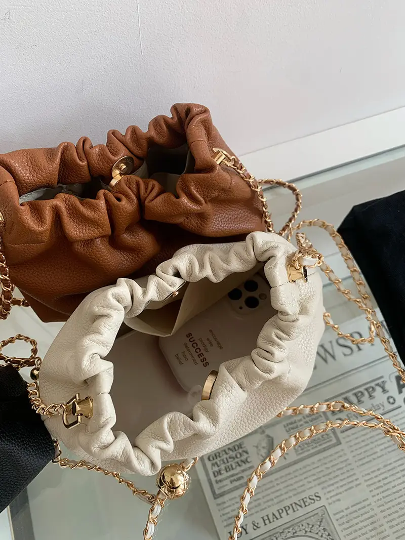 Trendy Women's Textured Chain Shoulder Bag New 2026 — feature 2